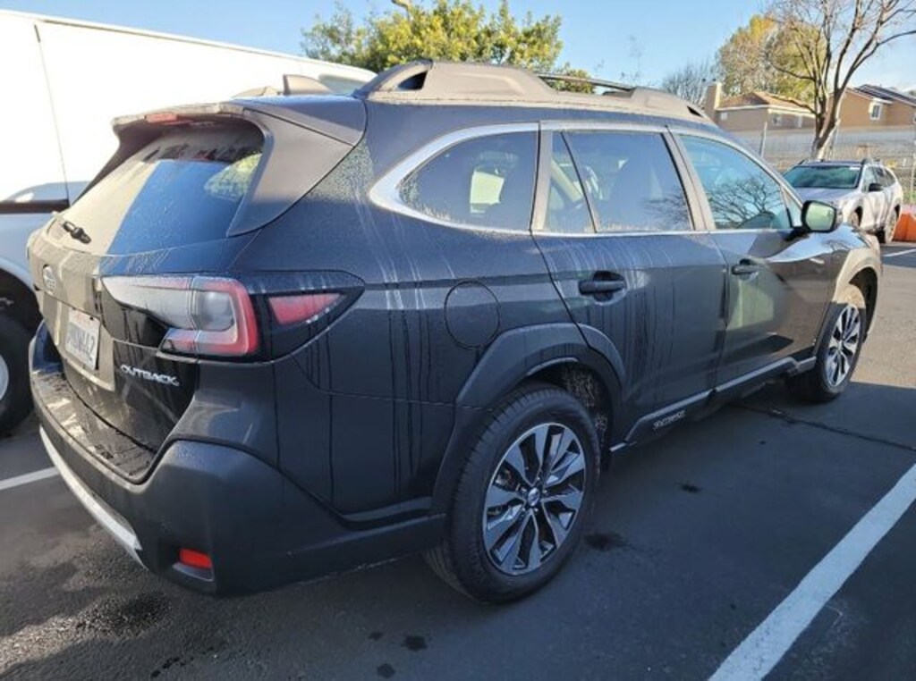 Used 2024 Subaru Outback Limited SUV