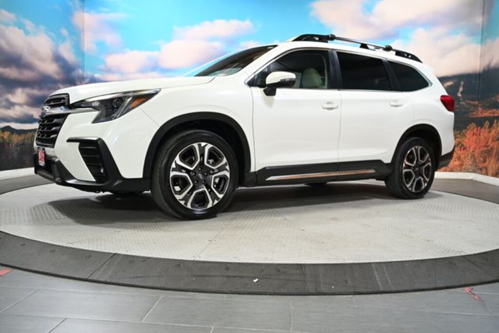 Used 2023 Subaru Ascent Limited SUV