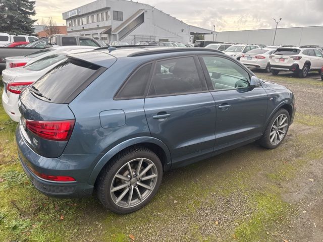 2018 Audi Q3 Premium Plus photo 2