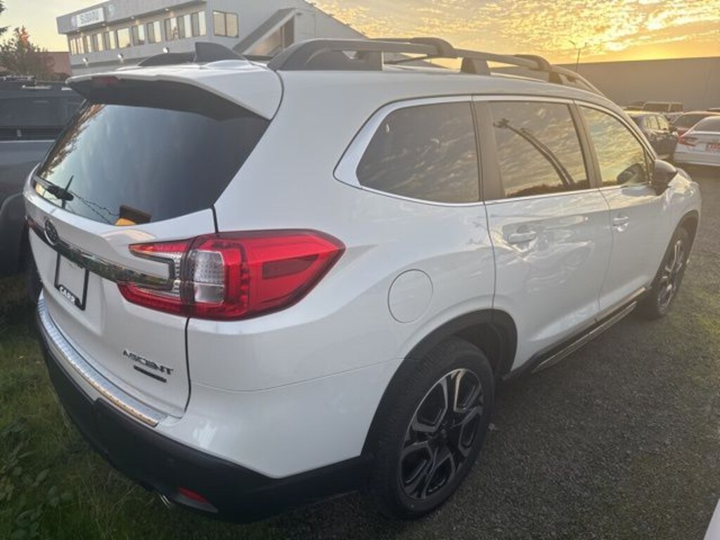 Used 2025 Subaru Ascent Limited SUV