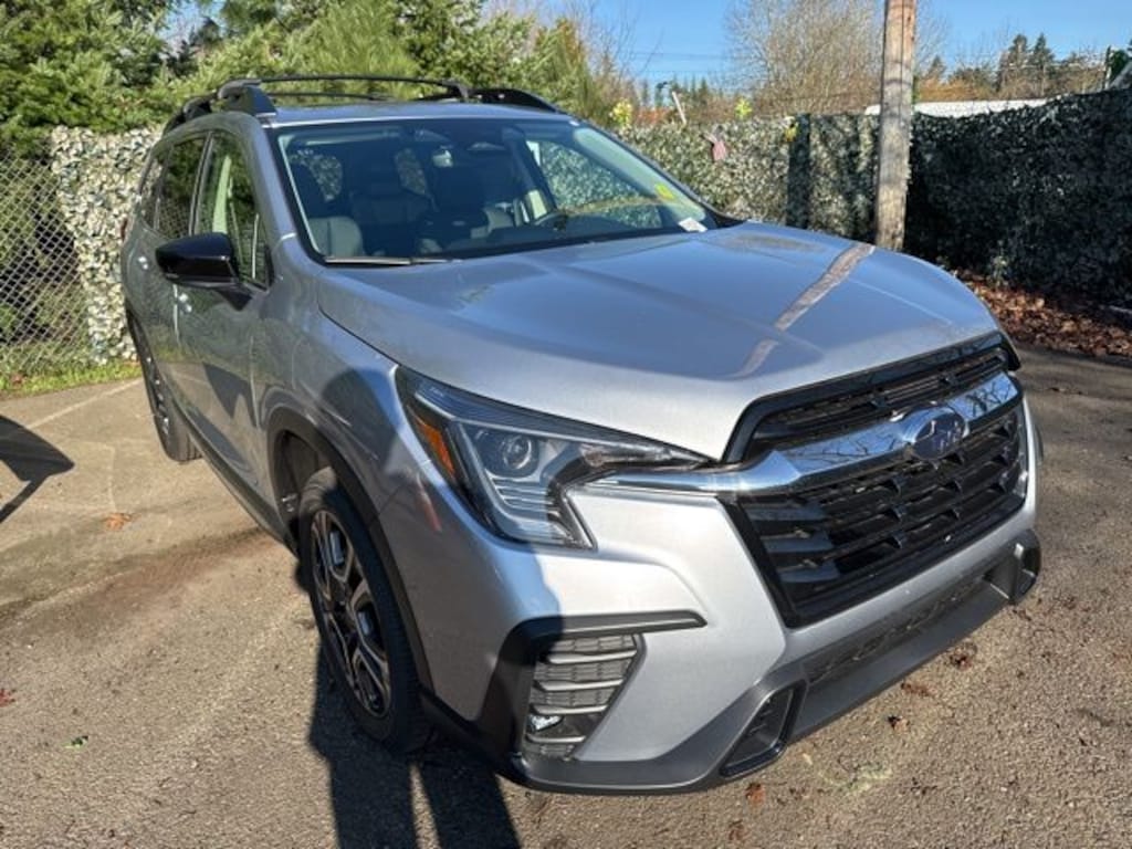 New 2025 Subaru Ascent Limited 7-Passenger SUV