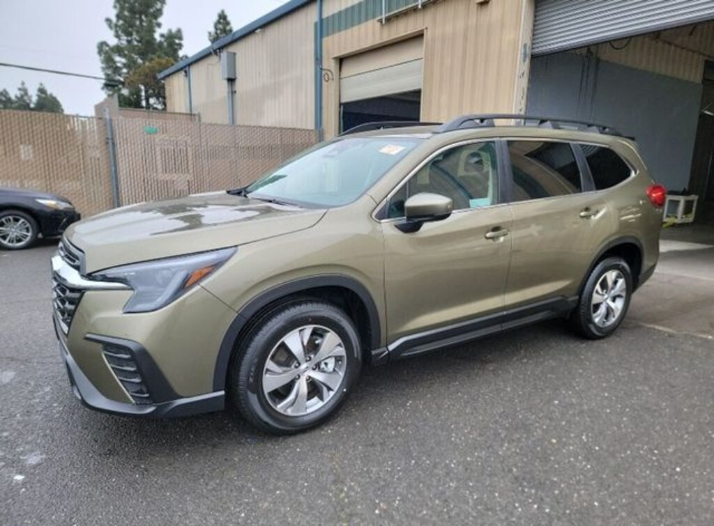 Used 2024 Subaru Ascent Premium SUV