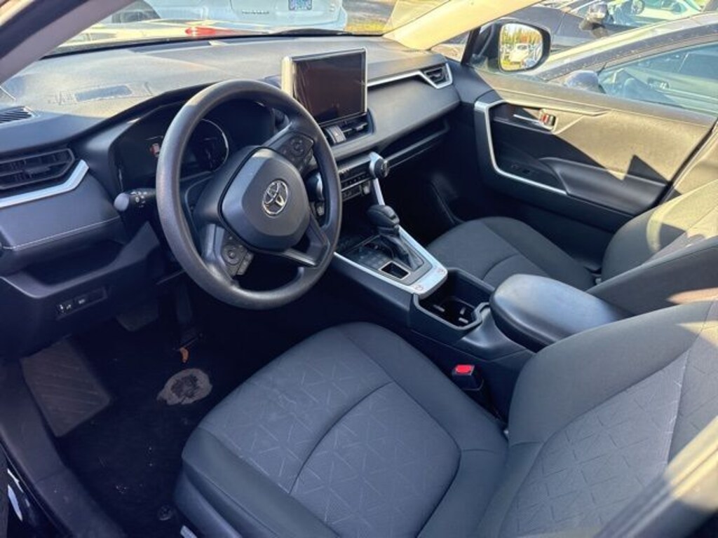 Used 2024 Toyota RAV4 XLE SUV