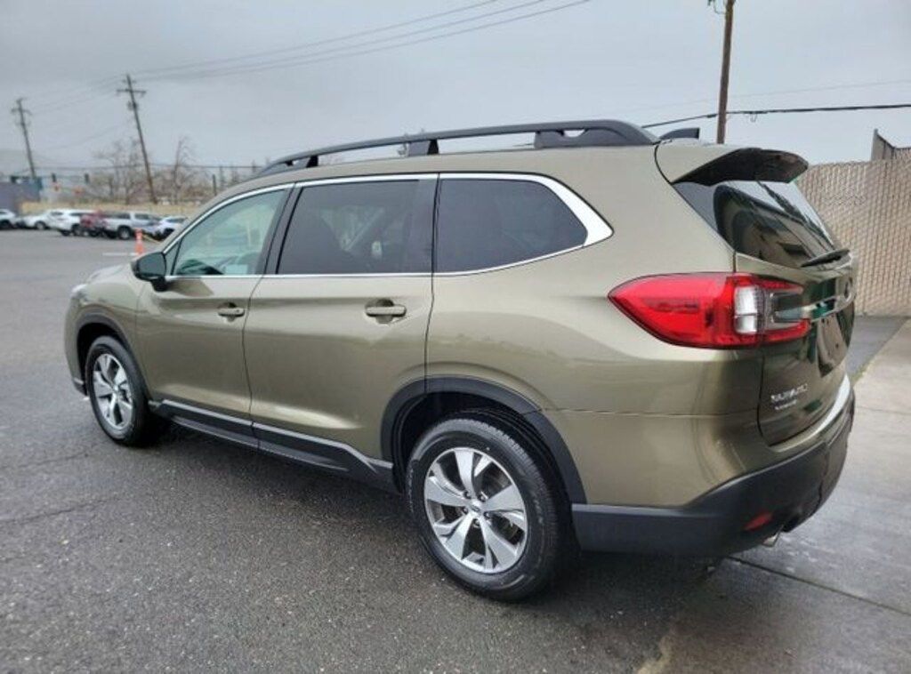 Used 2024 Subaru Ascent Premium SUV