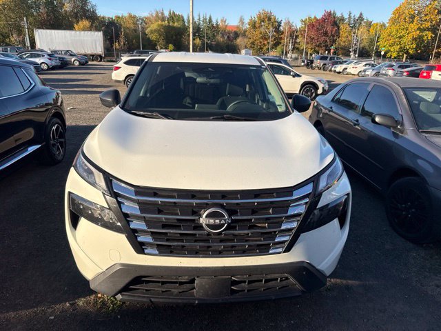 Used 2024 Nissan Rogue S SUV