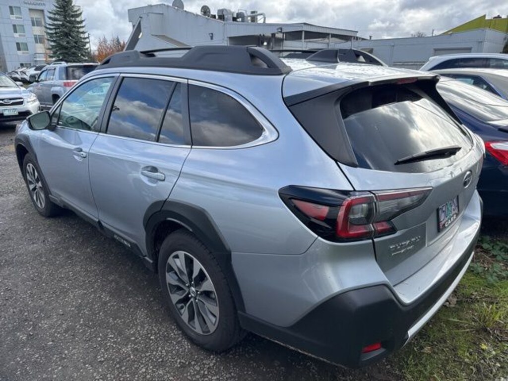 Used 2024 Subaru Outback Limited SUV