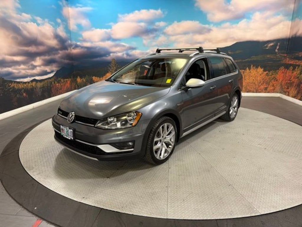 Used 2017 Volkswagen Golf Alltrack TSI SEL Wagon