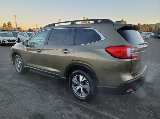 2024 Subaru Ascent Premium photo 4