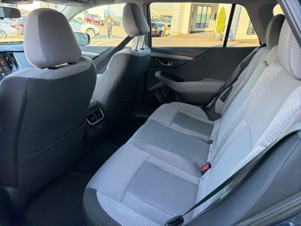 Used 2025 Subaru Outback Premium SUV