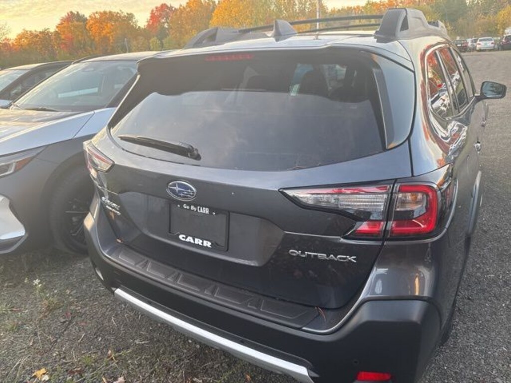 Used 2025 Subaru Outback Limited SUV