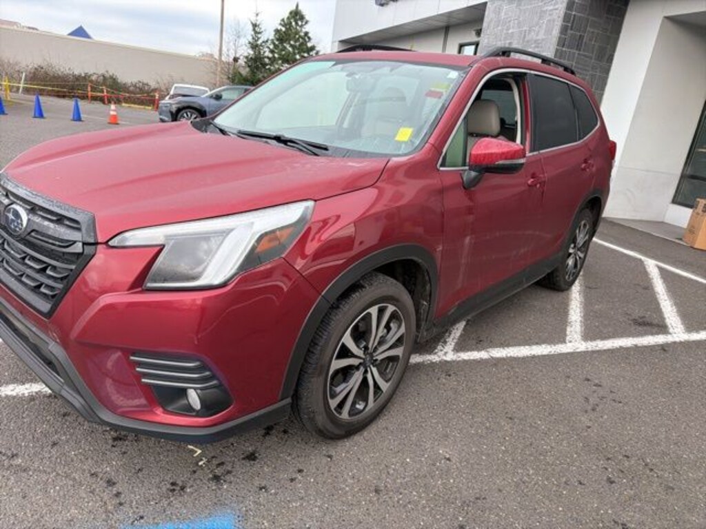Used 2023 Subaru Forester Limited SUV
