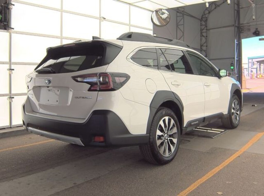 Used 2024 Subaru Outback Limited SUV