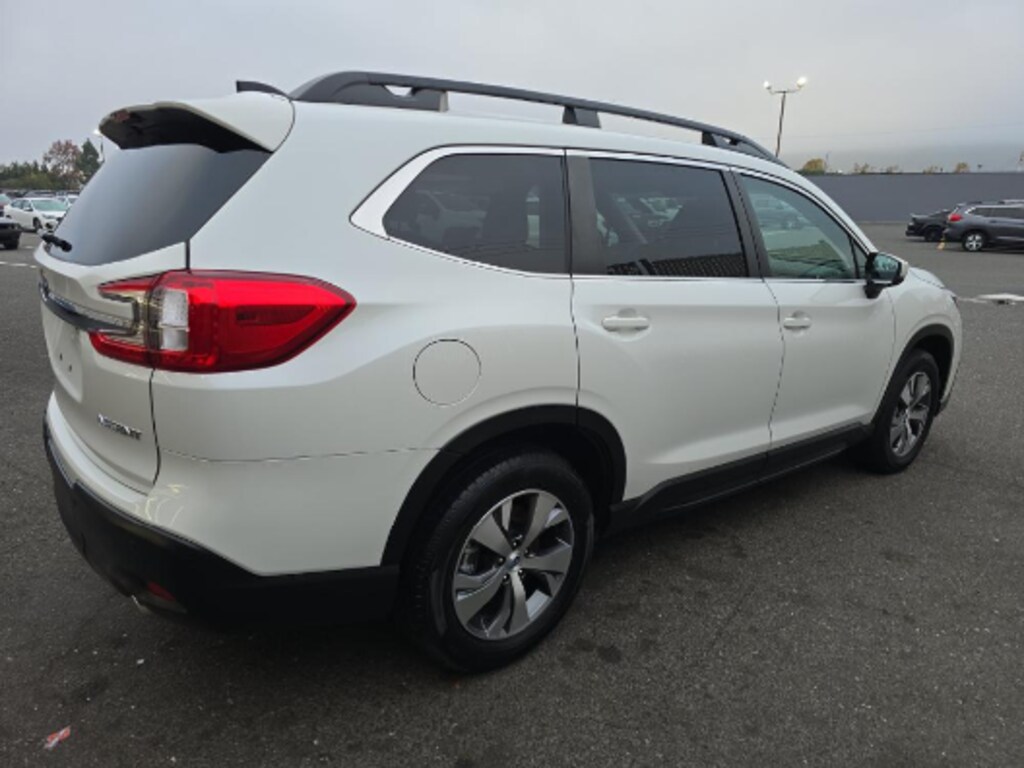 Used 2024 Subaru Ascent Premium SUV
