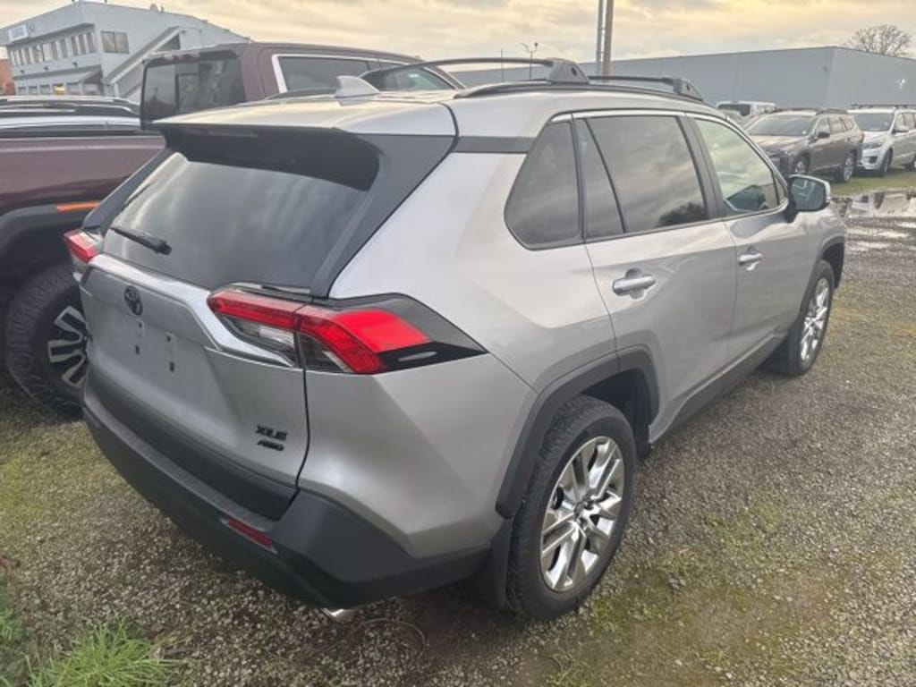 Used 2025 Toyota RAV4 XLE Premium SUV