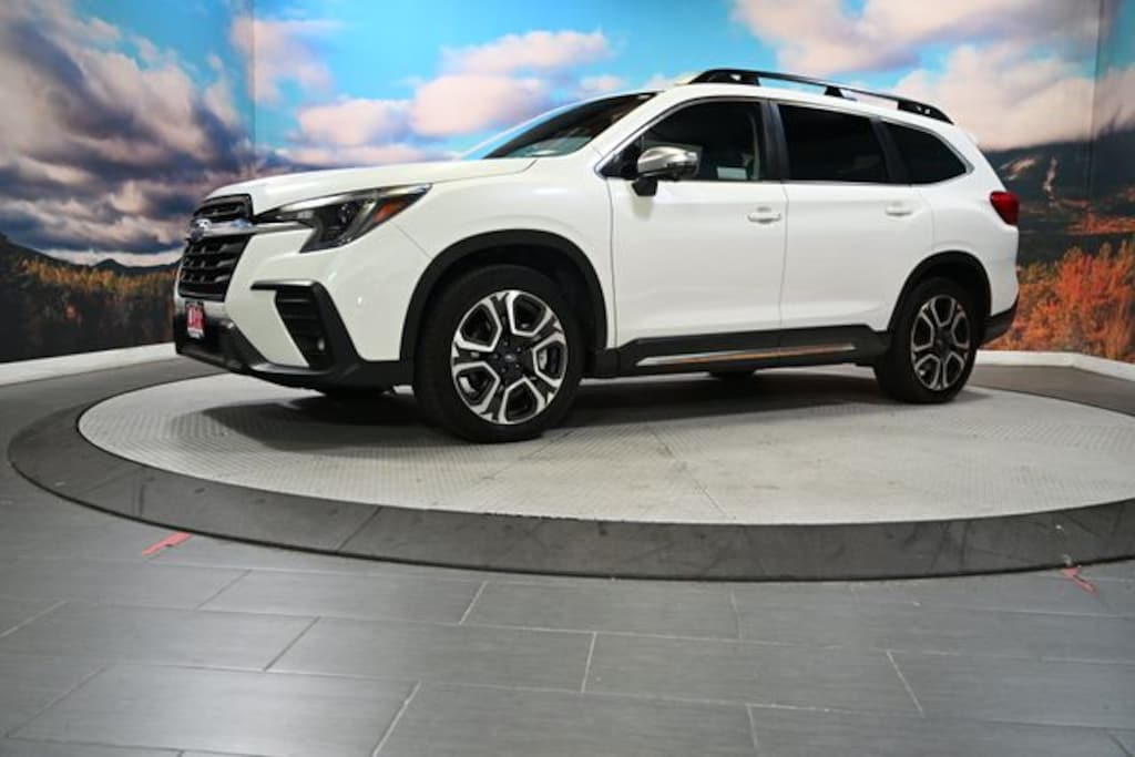 Used 2023 Subaru Ascent Limited SUV