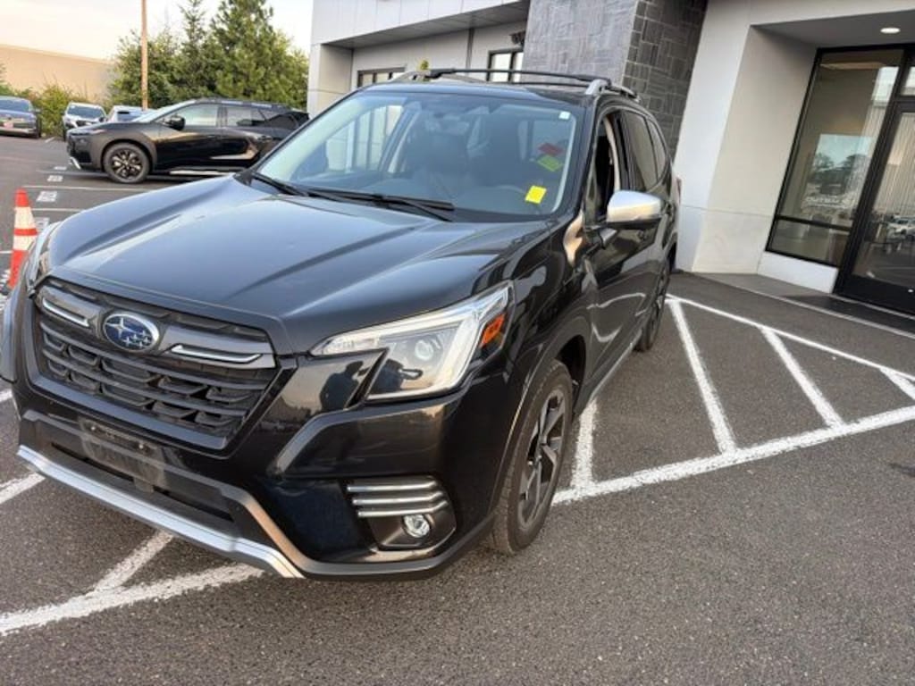 Used 2023 Subaru Forester Touring SUV