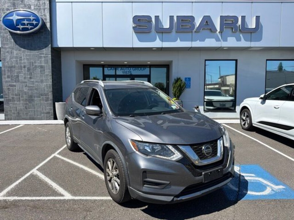 Used 2018 Nissan Rogue SV SUV