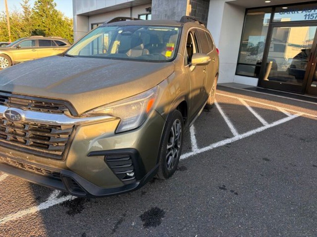 Used 2023 Subaru Ascent Limited SUV