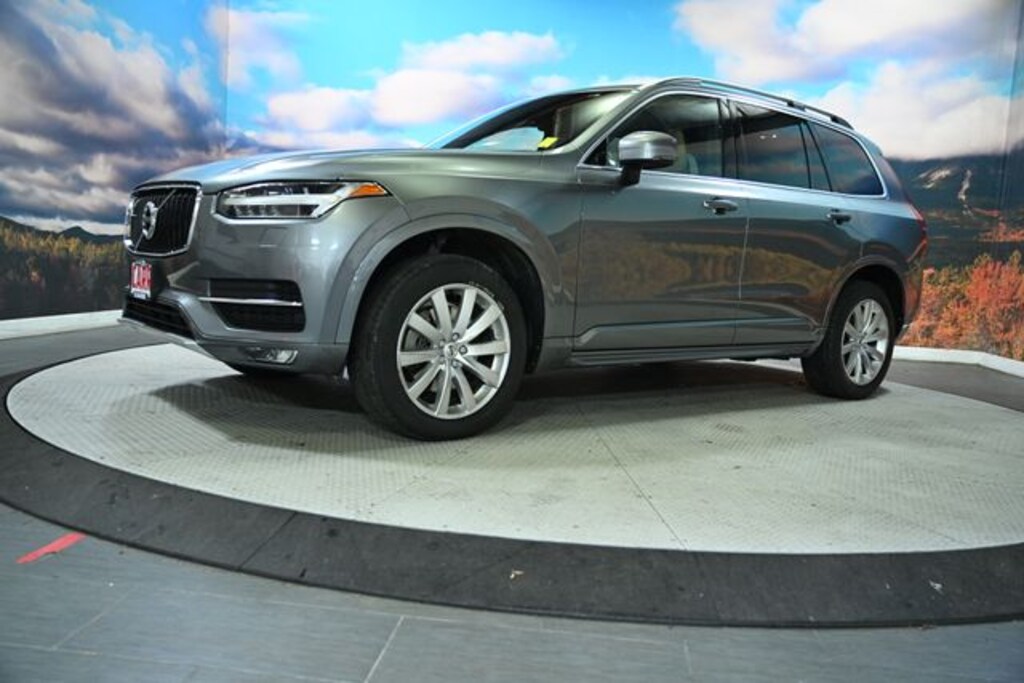Certified 2018 Volvo XC90 T6 Momentum SUV