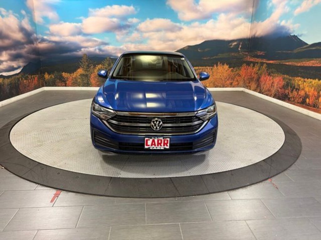 Used 2024 Volkswagen Jetta 1.5T SE Sedan