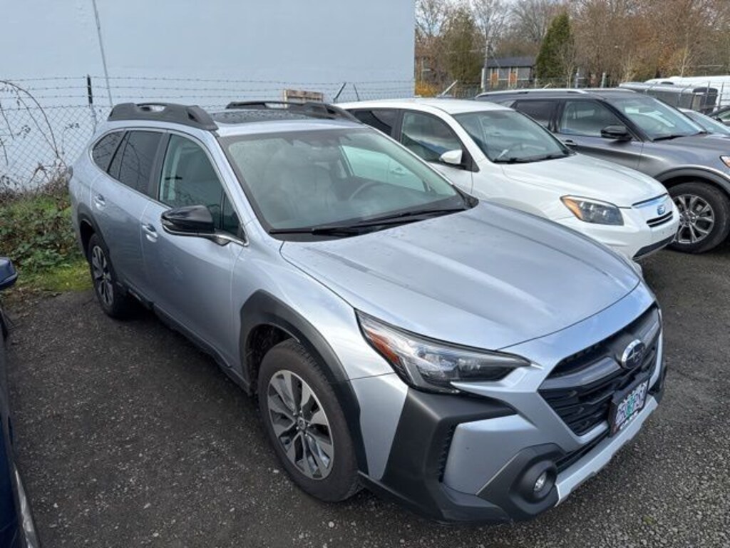 Used 2024 Subaru Outback Limited SUV