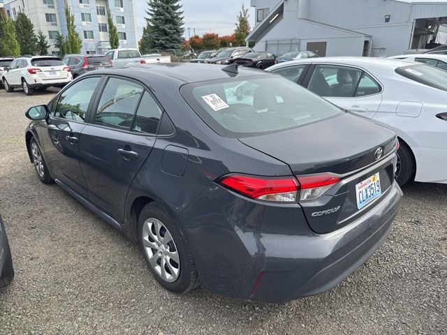 2024 Toyota Corolla LE photo 4
