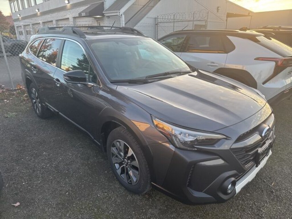 Used 2025 Subaru Outback Limited SUV