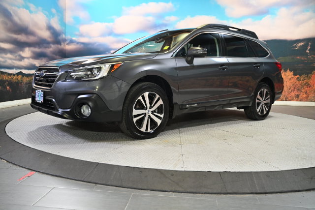 Used 2018 Subaru Outback 2.5i SUV