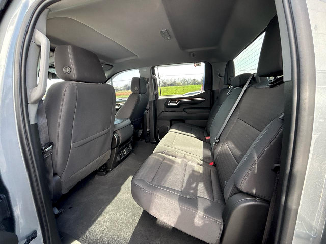 2023 Chevrolet Silverado 1500 LT - Photo 24