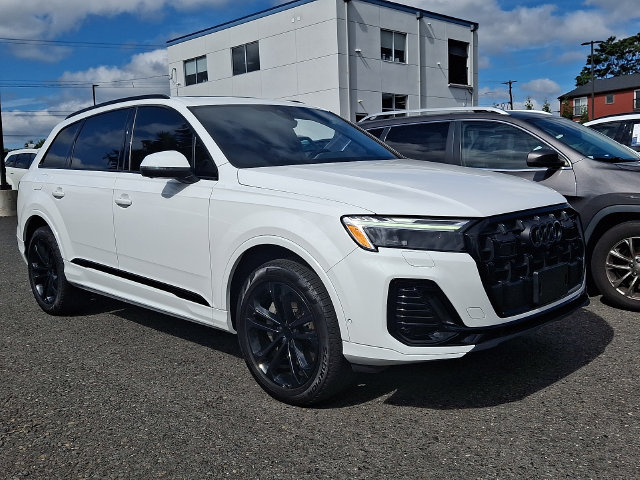 2025 Audi Q7 Premium