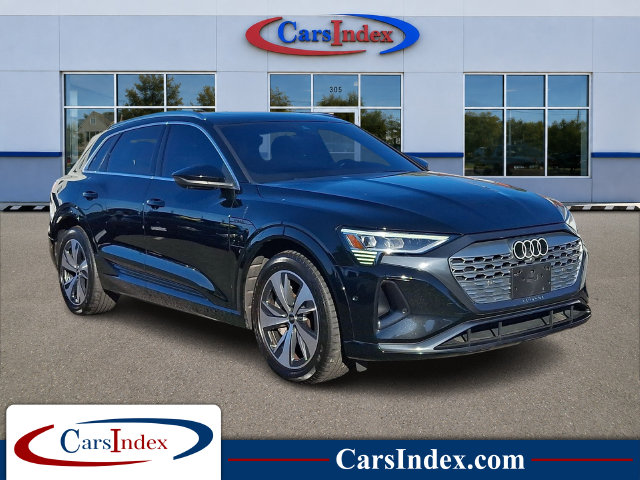 2024 Audi Q8 e-tron Premium Plus