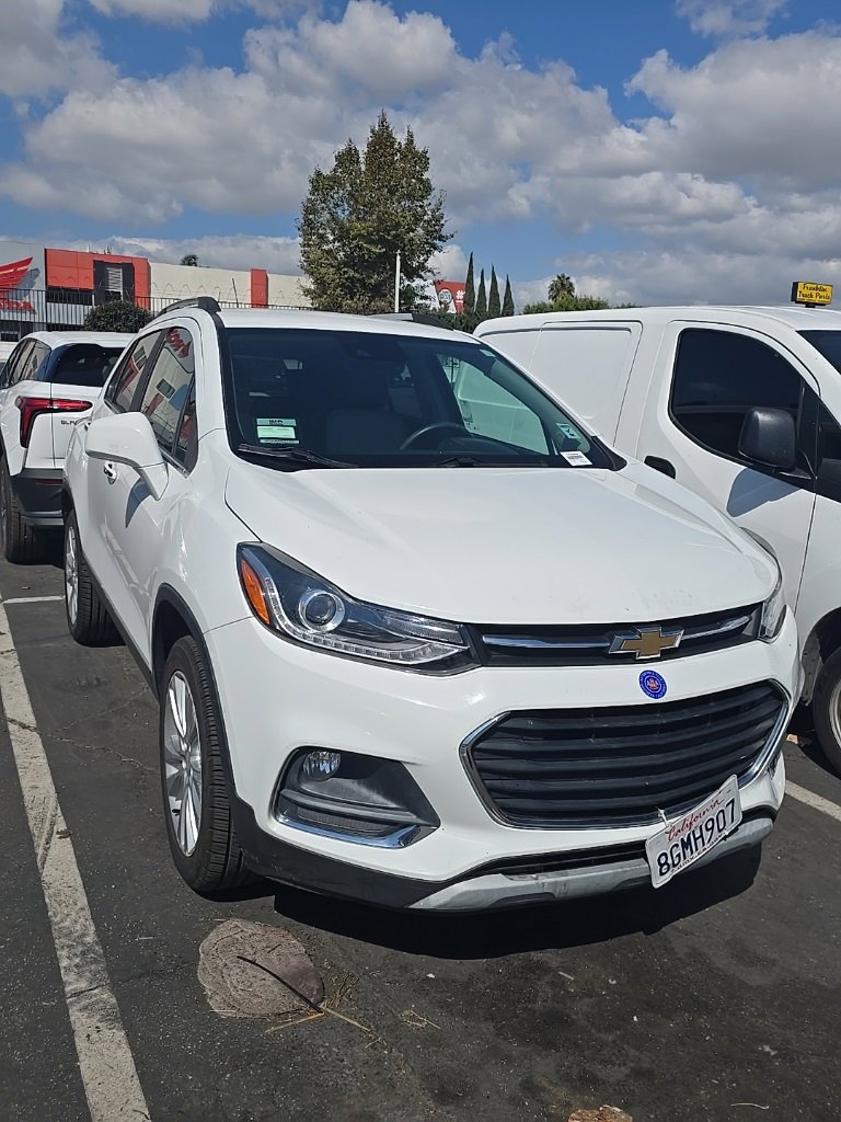 2017 Chevrolet Trax Premier photo 2