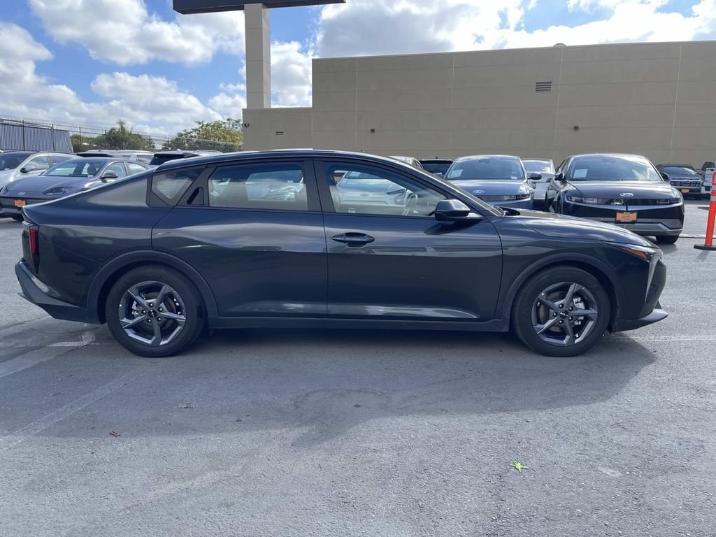 Used 2025 Kia K4 LXS