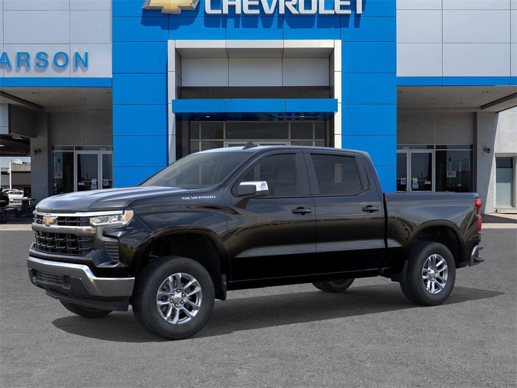 2026 Chevrolet Silverado 1500 LT photo 2