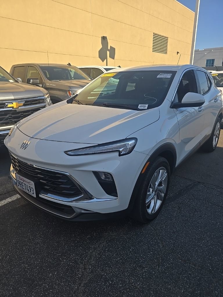 2025 Buick Encore GX Preferred's photo