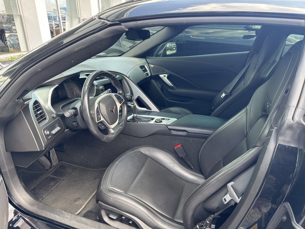 2019 Chevrolet Corvette Stingray 2LT photo 3