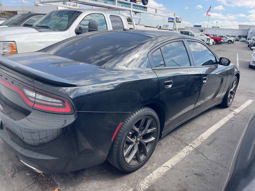 2021 Dodge Charger SXT photo 3