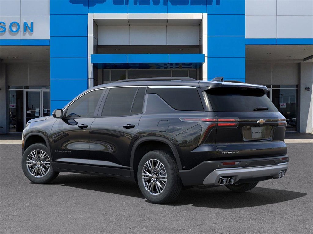 2025 Chevrolet Traverse photo 3