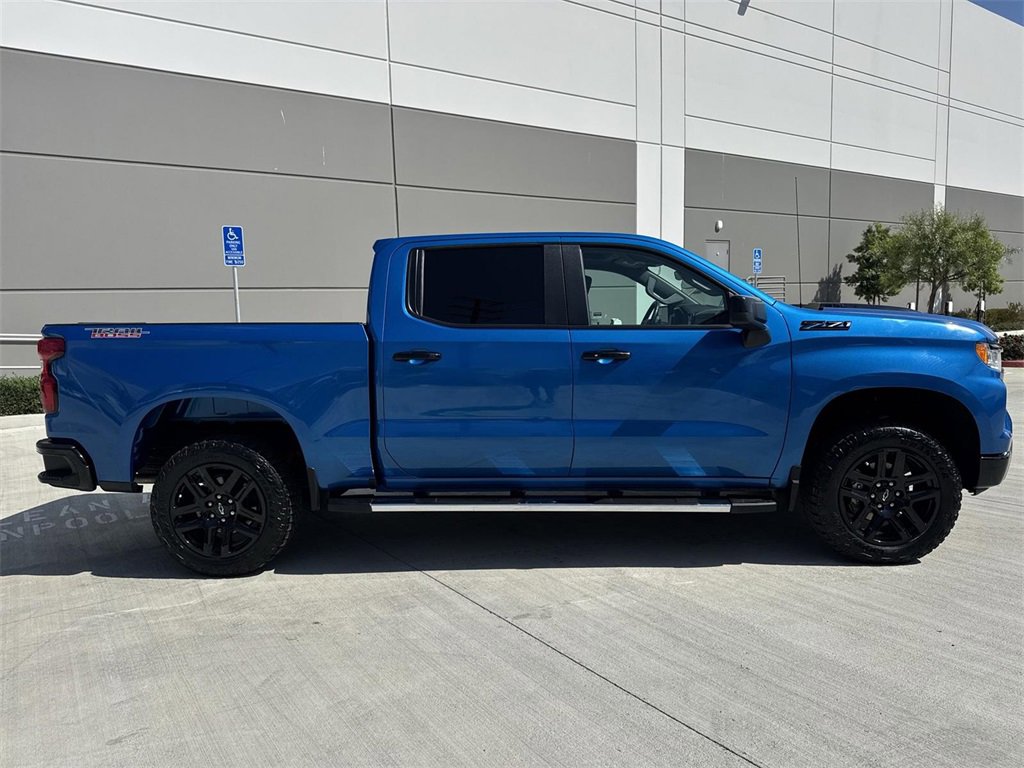 2024 Chevrolet Silverado 1500 LT Trail Boss photo 2