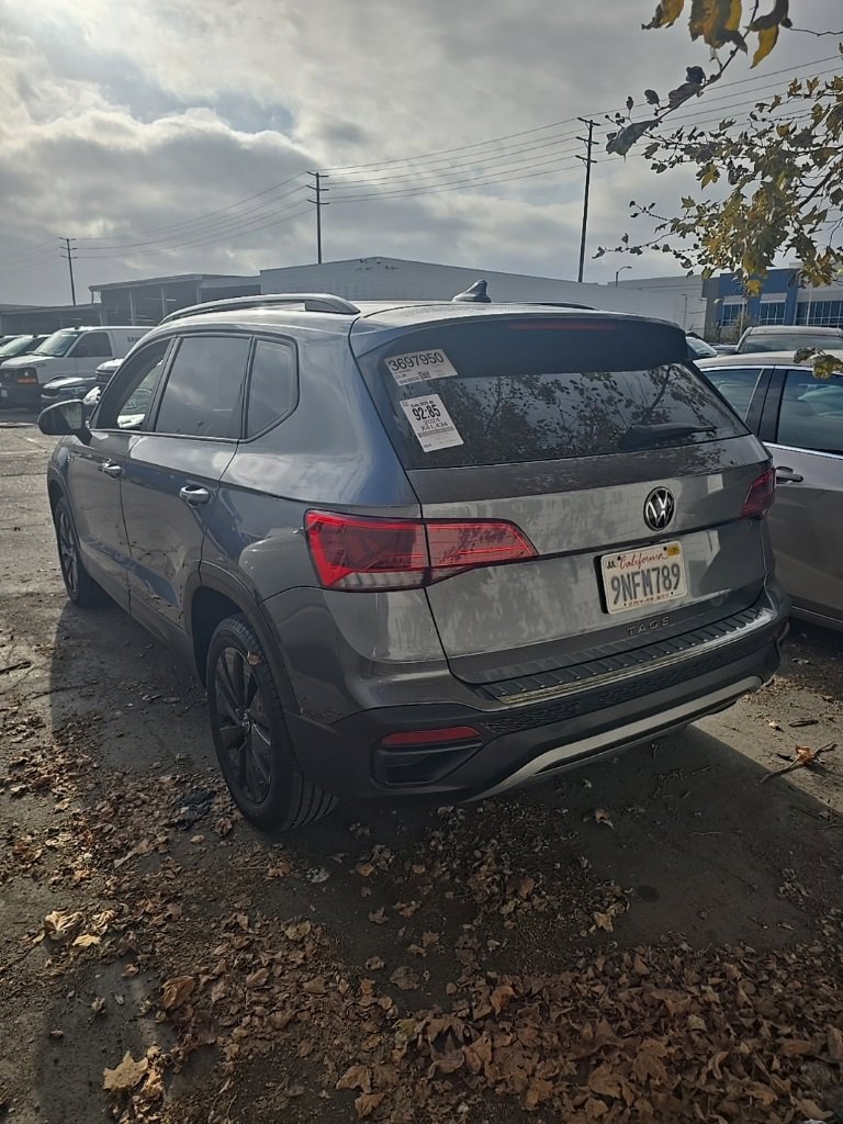 2024 Volkswagen Taos S photo 3