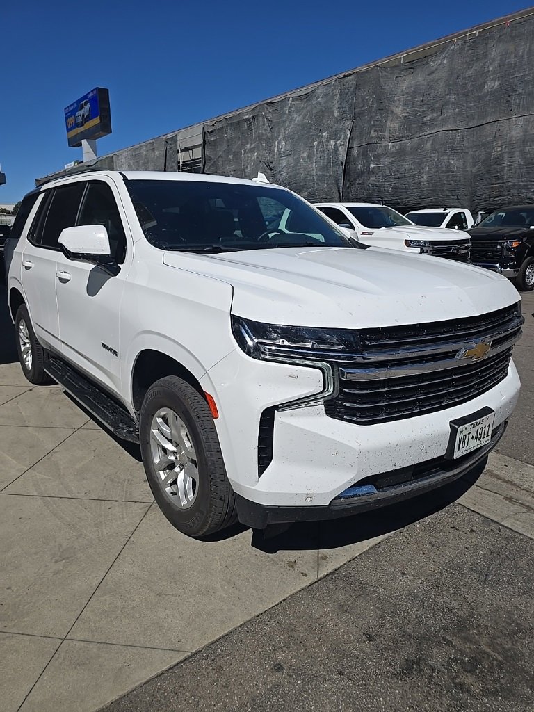 2024 Chevrolet Tahoe LT photo 2