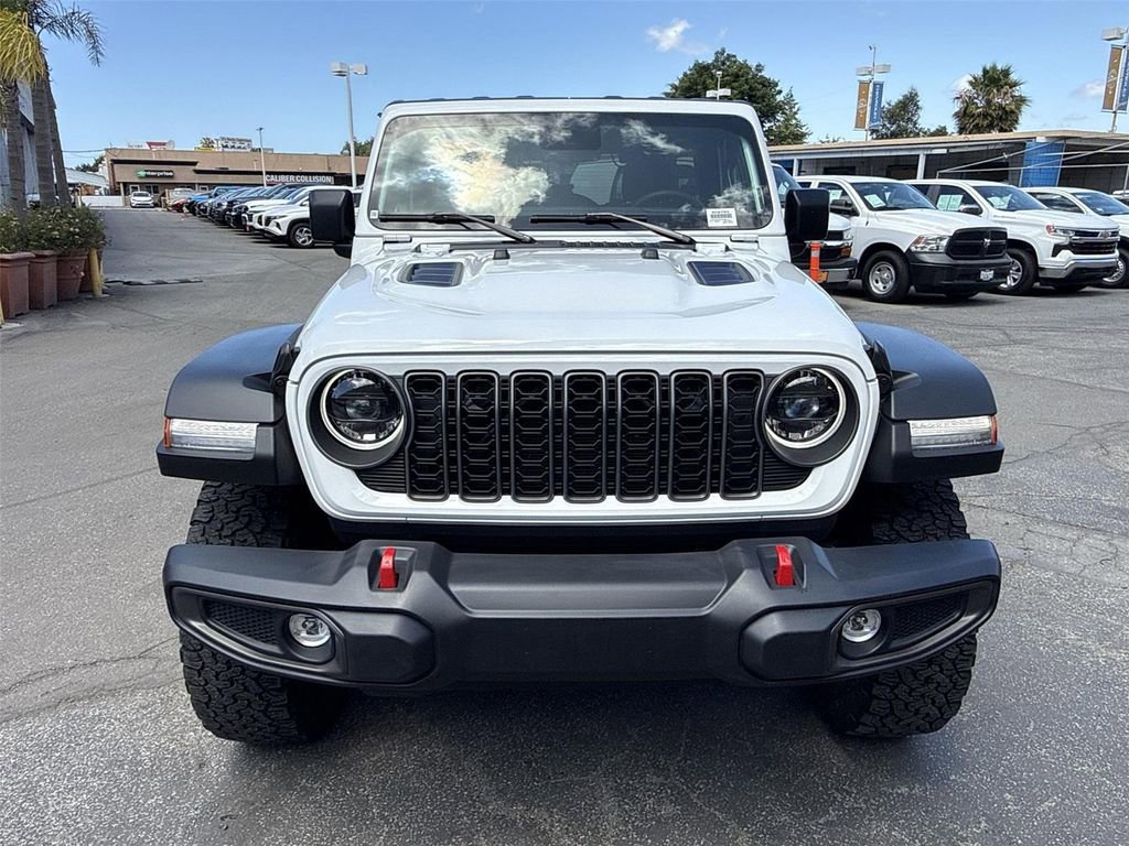 2025 Jeep Wrangler 4-Door Rubicon - Photo 8