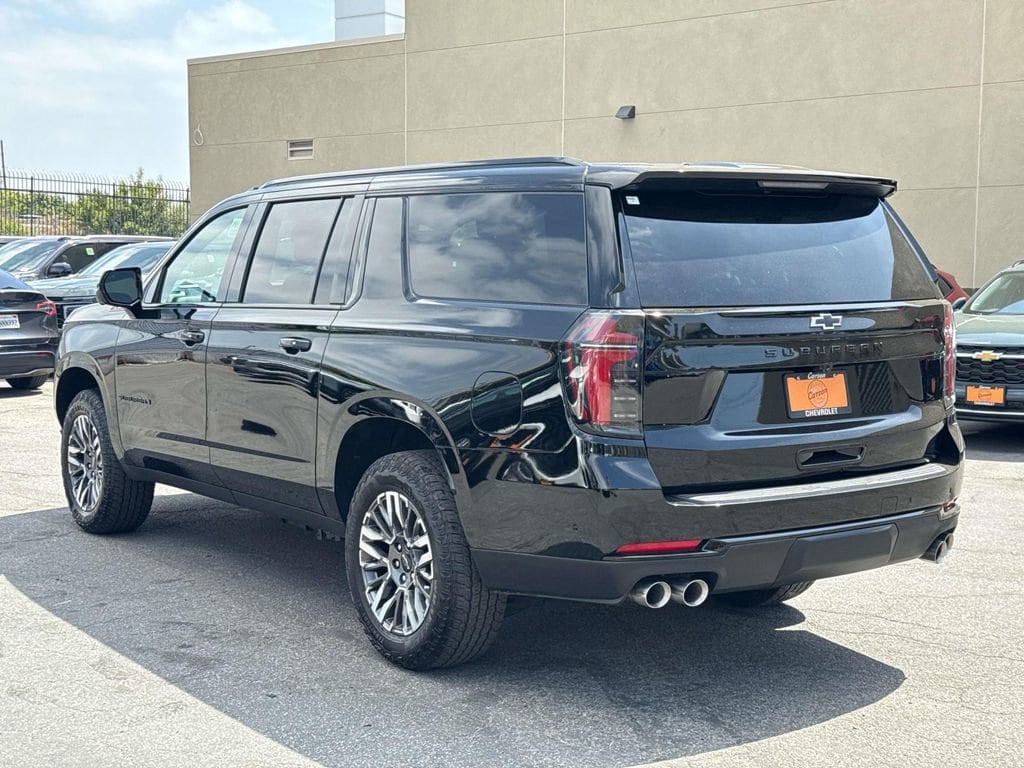 Used 2025 Chevrolet Suburban Z71 SUV
