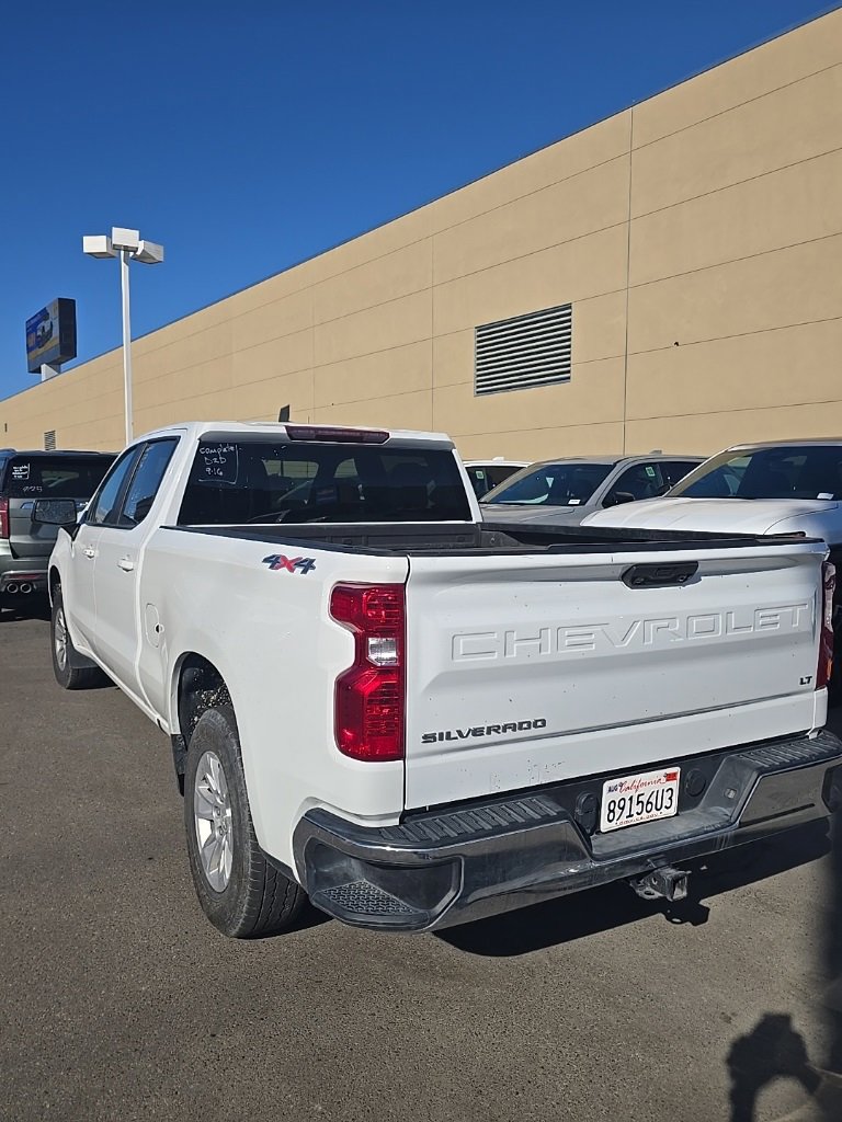 2023 Chevrolet Silverado 1500 LT photo 3