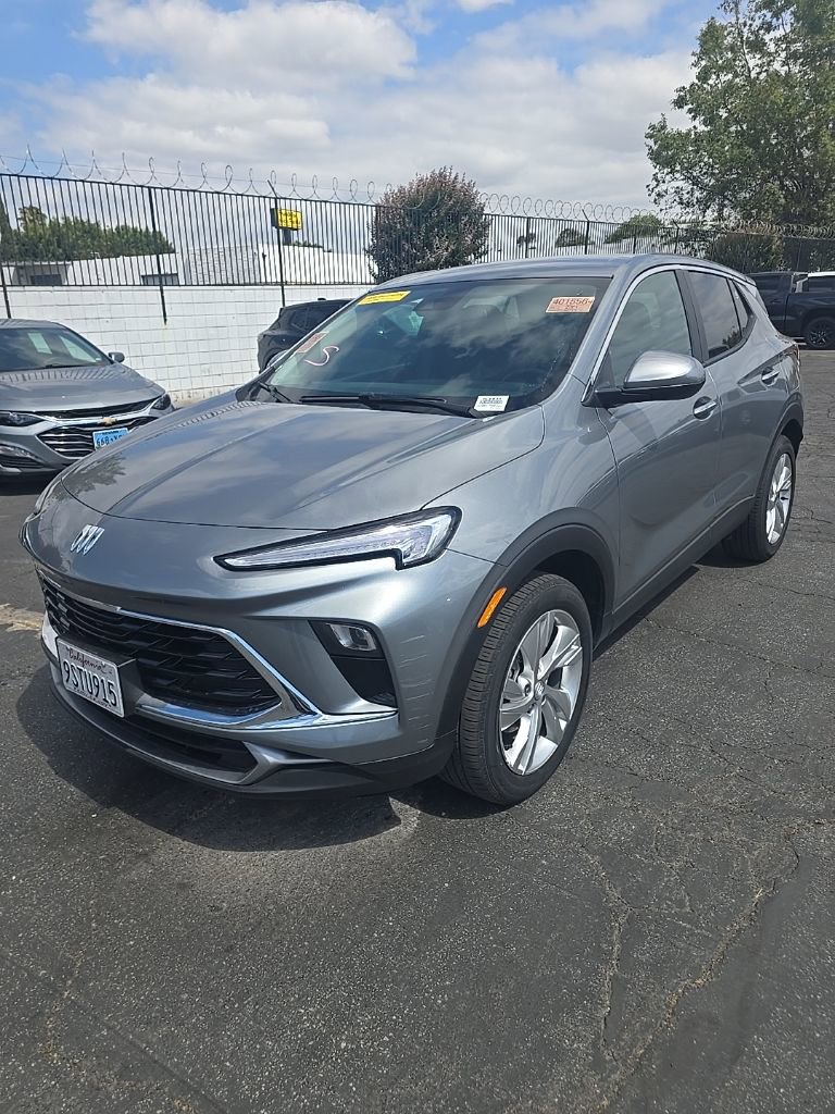 2025 Buick Encore GX Preferred's photo