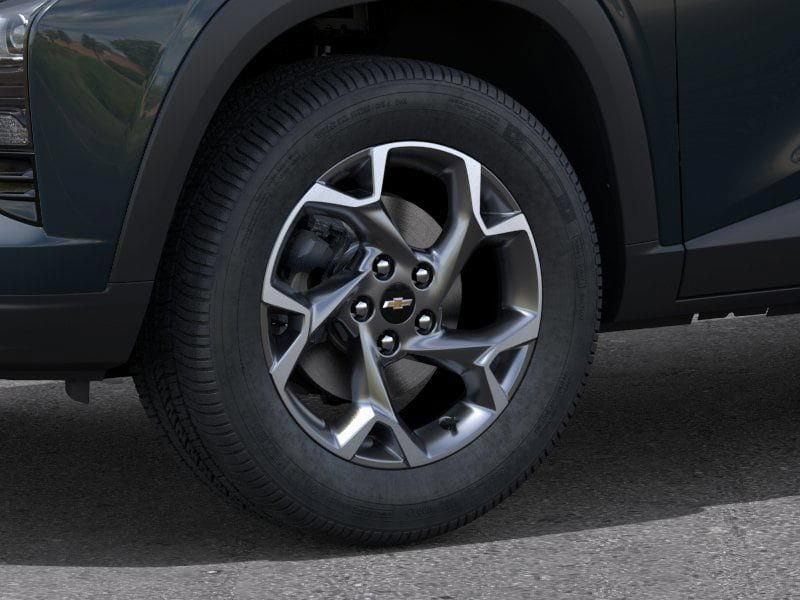 2026 Chevrolet Trax LT - Photo 9