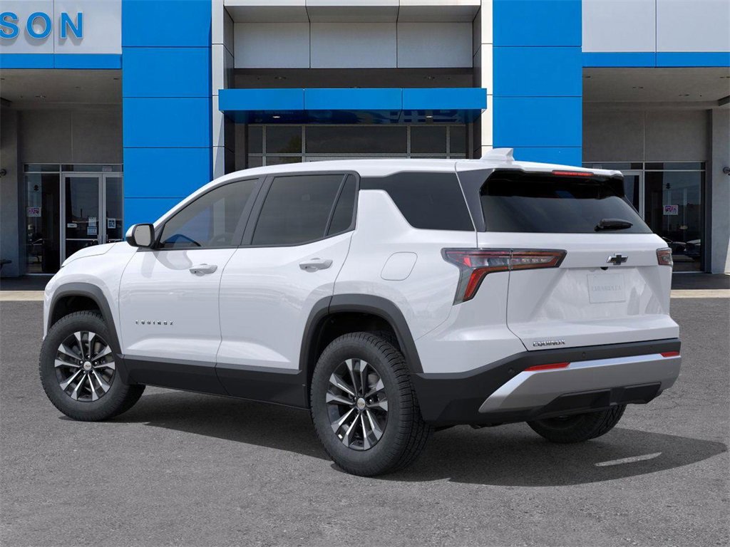 2026 Chevrolet Equinox LT photo 2