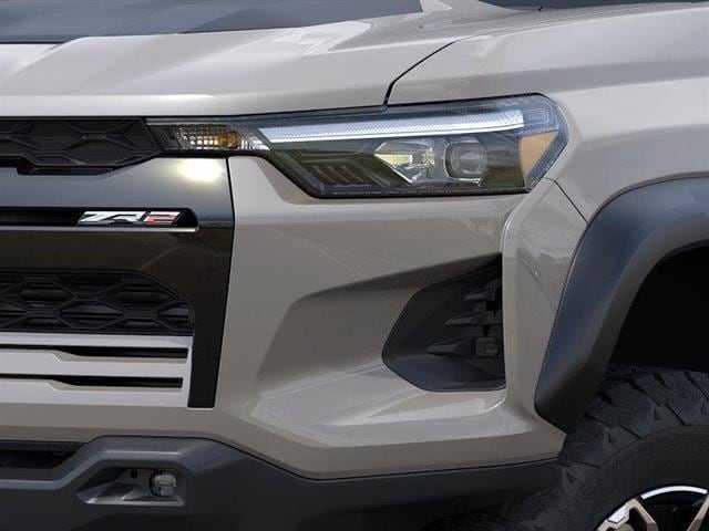 2026 Chevrolet Colorado ZR2 - Photo 10