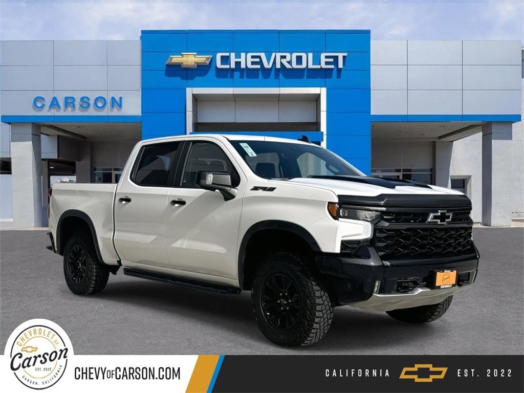 2024 Chevrolet Silverado 1500 ZR2's photo