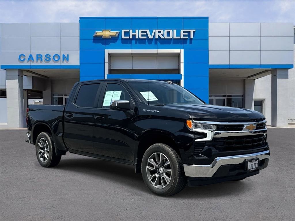 2022 Chevrolet Silverado 1500 LT Crew Cab Short Box's photo
